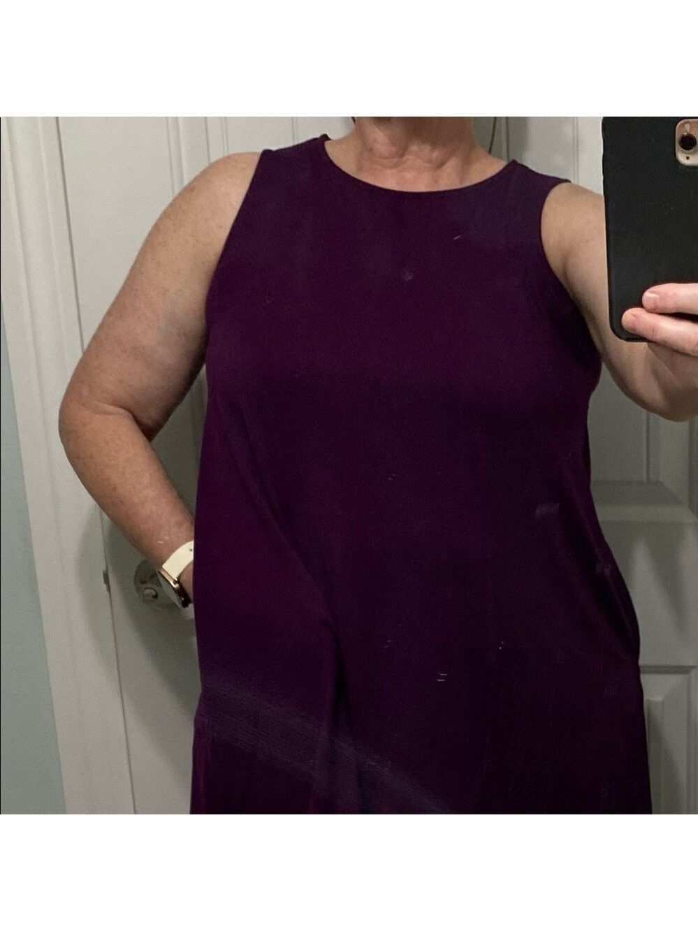 Zenana Premium Sleeveless long flowing tunic with pockets in side seams Size Med